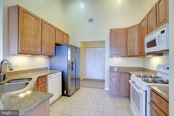 $335,000 | 1007 Samantha Lane, Unit 404, Odenton, MD 21113