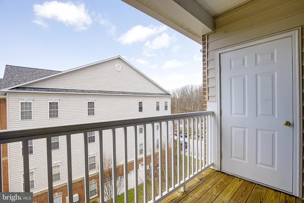 $335,000 | 1007 Samantha Lane, Unit 404, Odenton, MD 21113