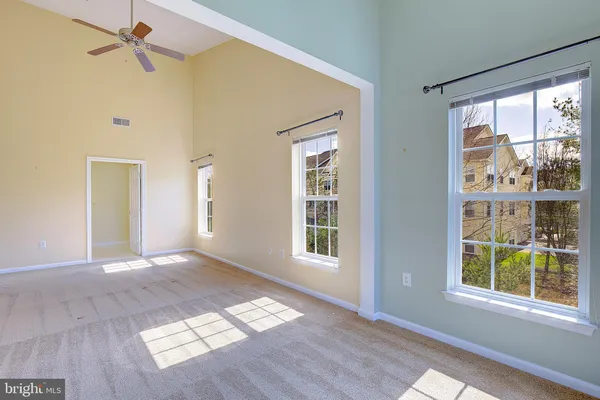 $335,000 | 1007 Samantha Lane, Unit 404, Odenton, MD 21113