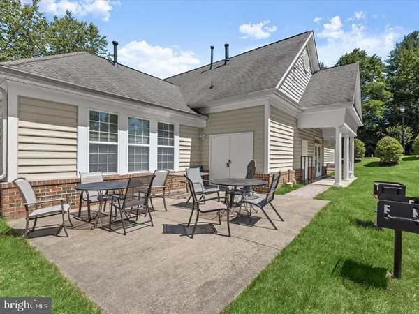 $335,000 | 1007 Samantha Lane, Unit 404, Odenton, MD 21113