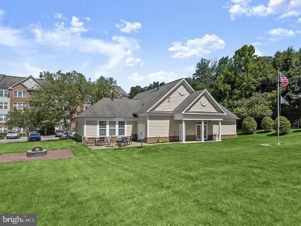 $335,000 | 1007 Samantha Lane, Unit 404, Odenton, MD 21113