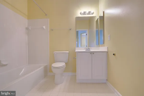 $335,000 | 1007 Samantha Lane, Unit 404, Odenton, MD 21113