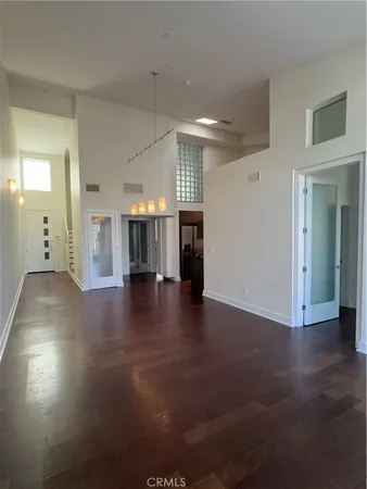 $5,300 | 600 Ridgeley Drive, Los Angeles, CA 90036