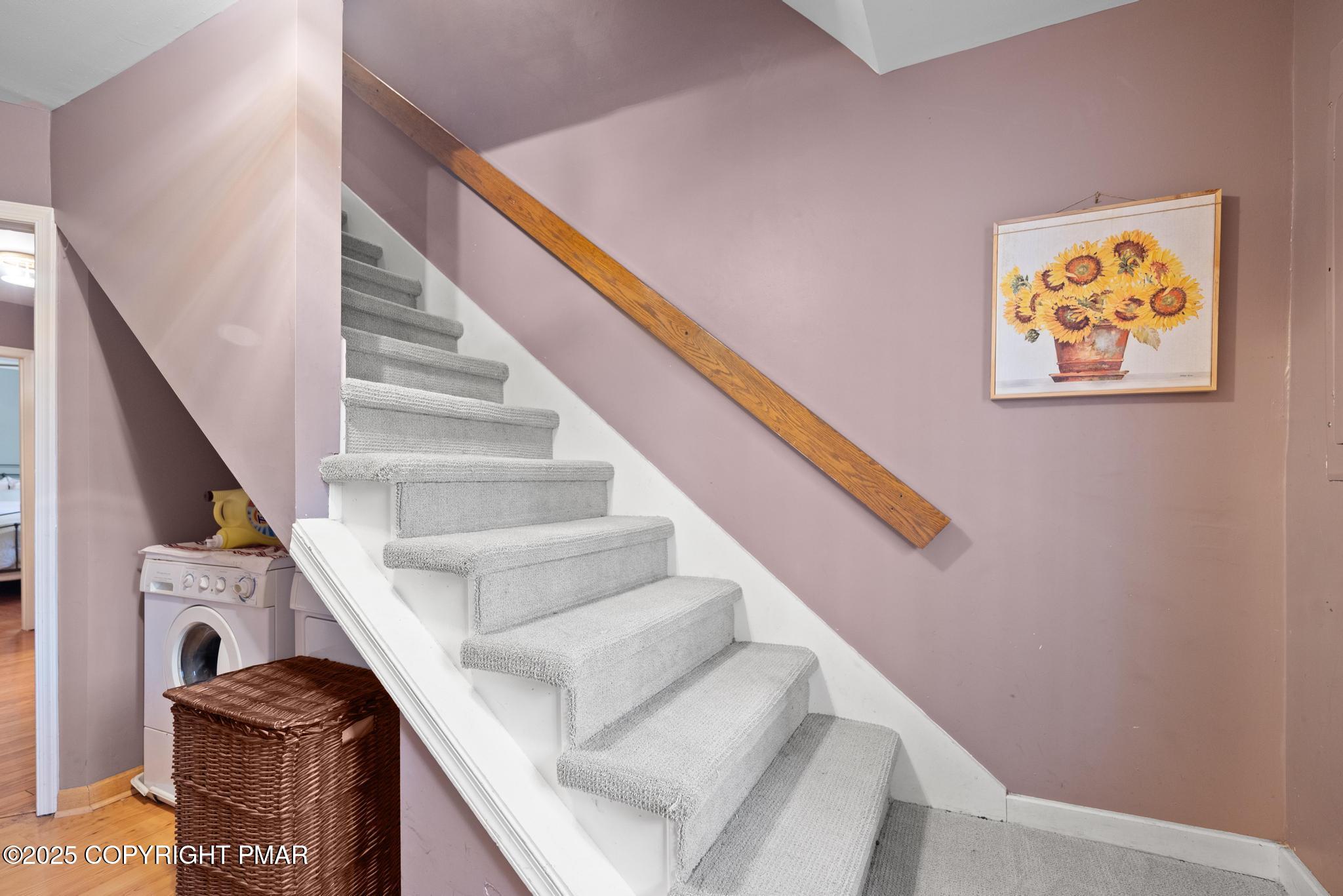 165 Sweet Briar Road Pocono Pines, PA 18350 - Photo 21 of 39 a view of entryway