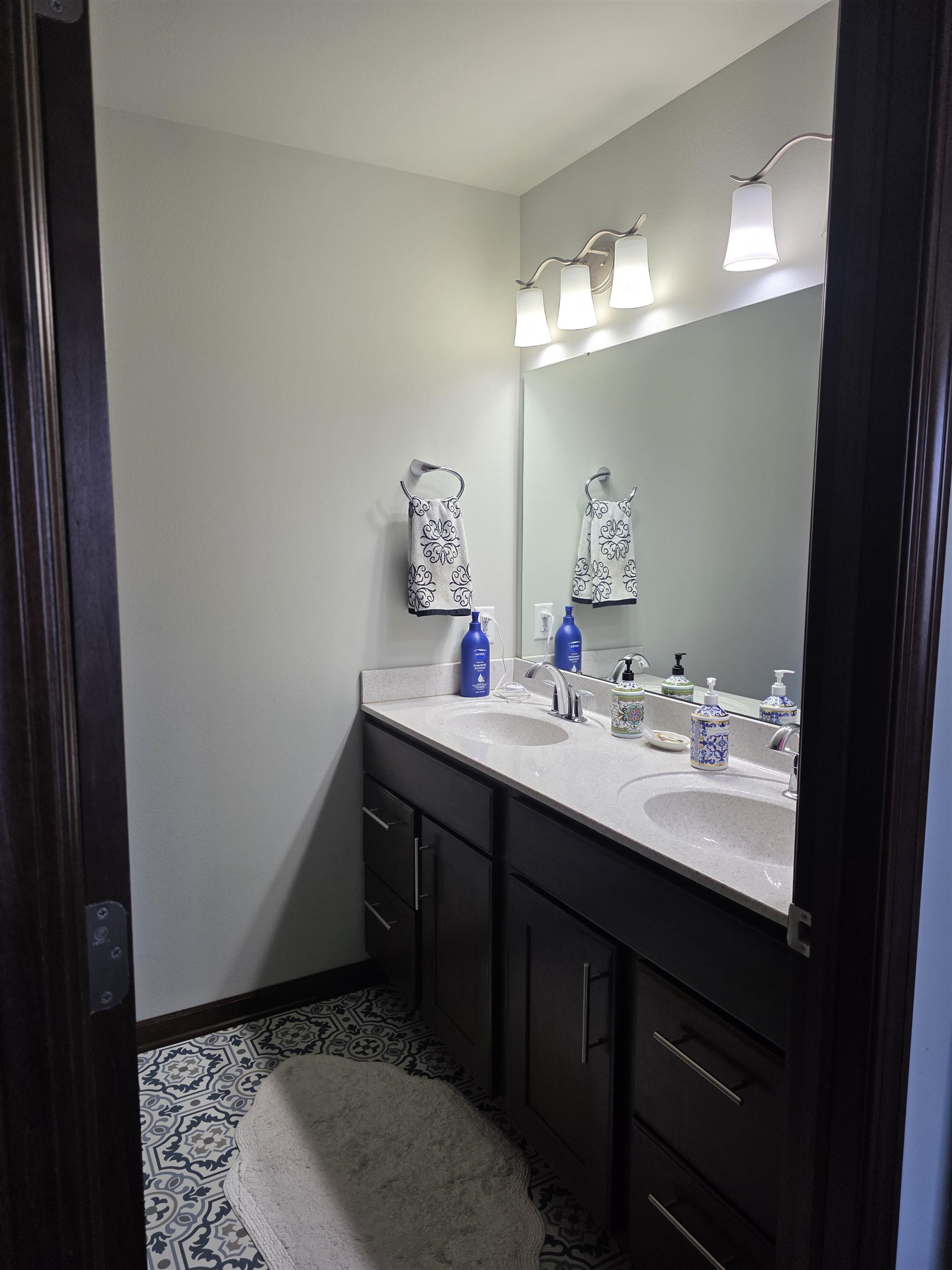 9933 Cape Silver Way Middleton, WI 53562 - Photo 20 of 23