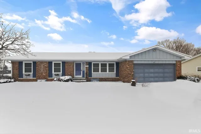 $269,900 | 27471 Lotus Lane, Elkhart, IN 46517