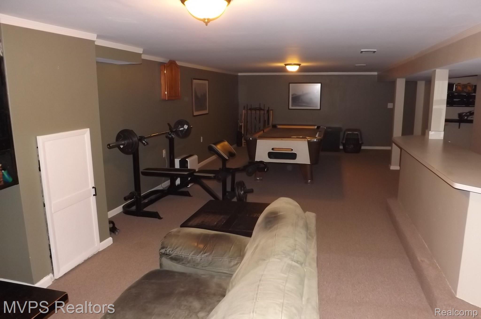 32166 Kelly Road Roseville, MI 48066 - Photo 22 of 29 Base Rec room 2.JPG