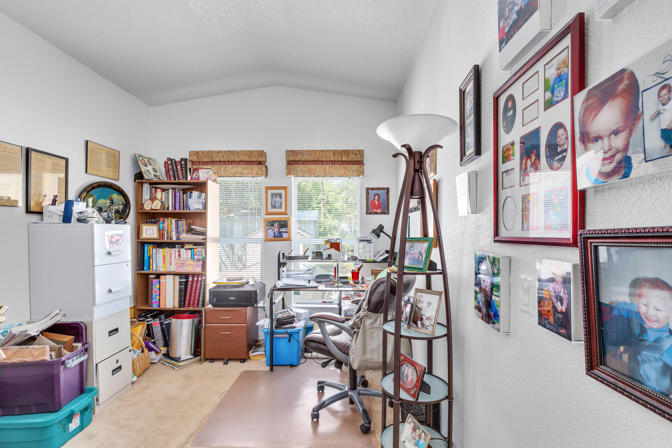 1750 East Fork Road Williams, OR 97544 - Photo 17 of 31 Office