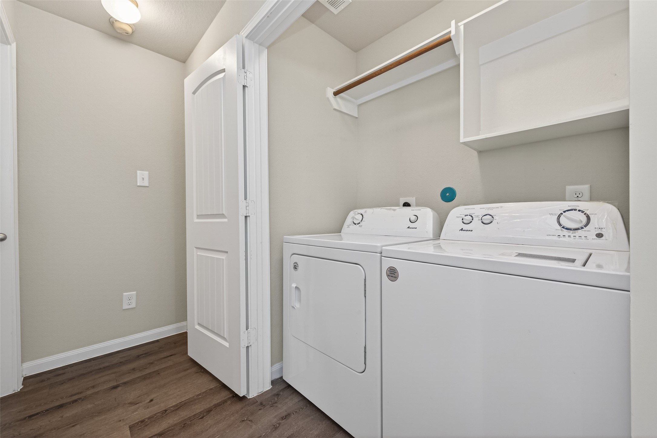 23646 Buttress Root Drive Spring, TX 77373 - Photo 5 of 10 Utility Room in house