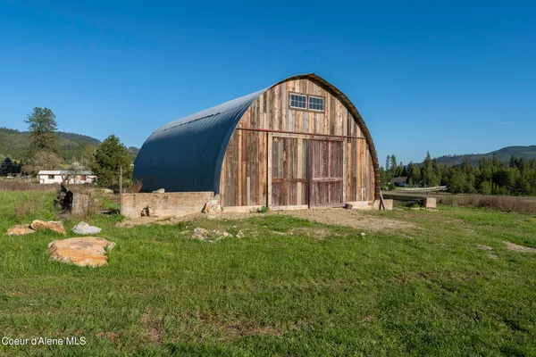 $1,350,000 | 1050 Eastside Road, Priest River, ID 83856