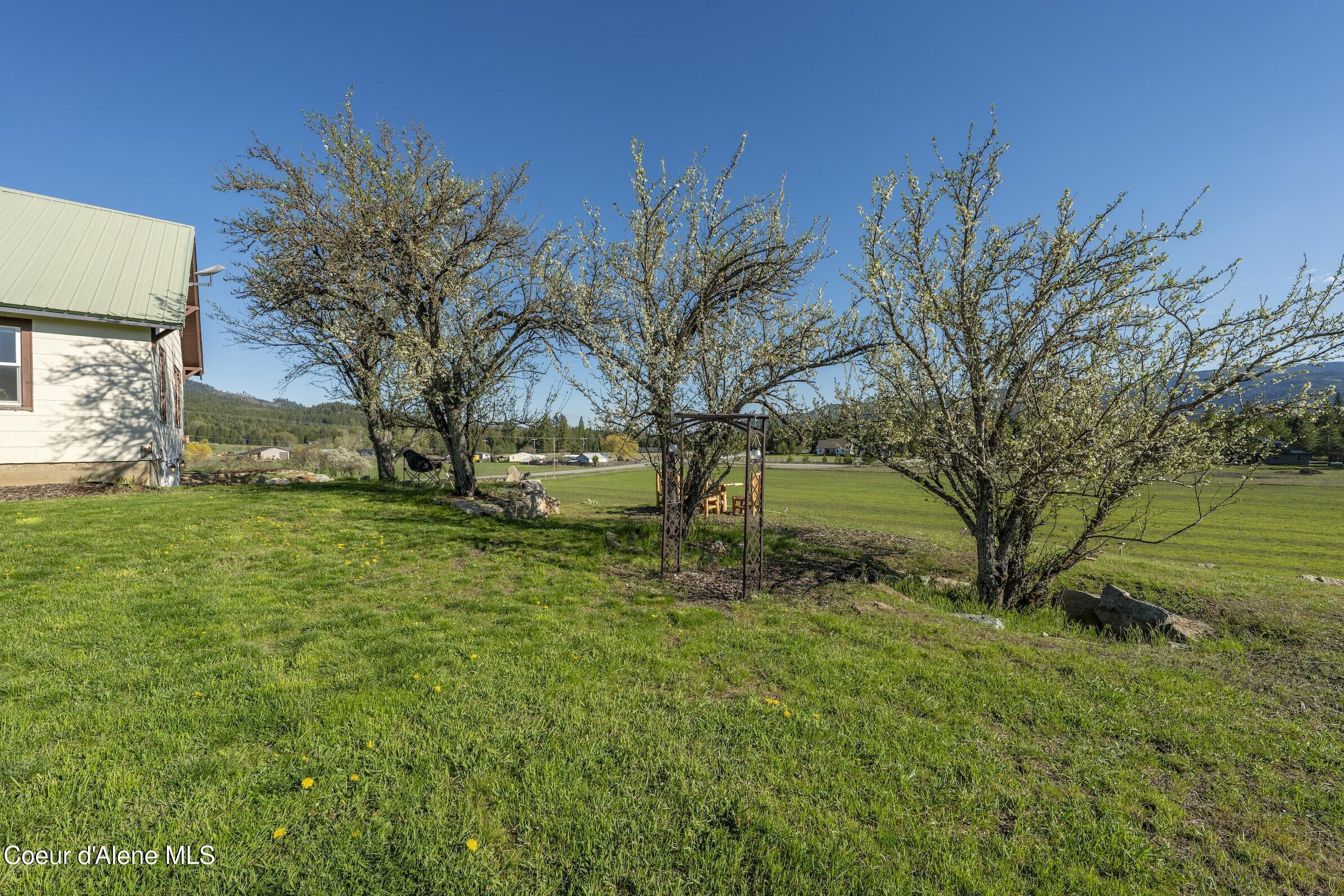 1050 Eastside Road Priest River, ID 83856 - Photo 4 of 65 DSC09150