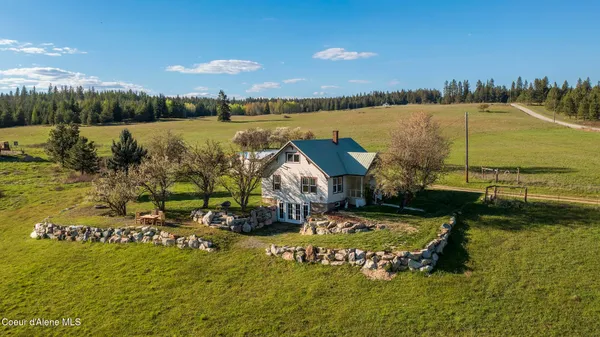 $1,350,000 | 1050 Eastside Road, Priest River, ID 83856