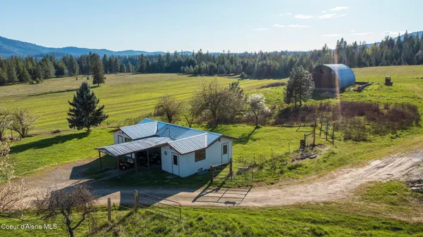 $1,350,000 | 1050 Eastside Road, Priest River, ID 83856