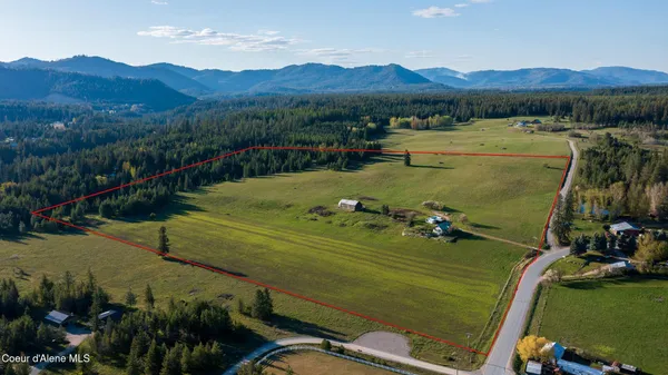 $1,350,000 | 1050 Eastside Road, Priest River, ID 83856