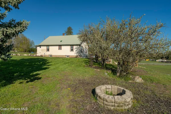 $1,350,000 | 1050 Eastside Road, Priest River, ID 83856