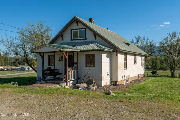 $1,350,000 | 1050 Eastside Road, Priest River, ID 83856