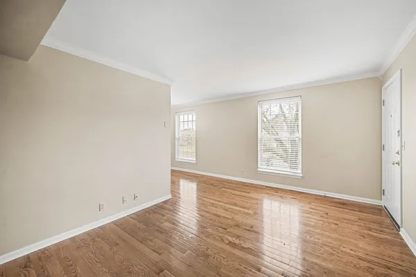 $227,900 | 1011 Murfreesboro Road, Unit L10, Franklin, TN 37064