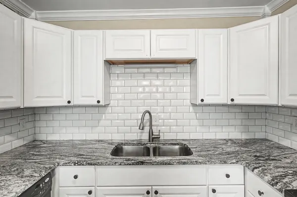 $227,900 | 1011 Murfreesboro Road, Unit L10, Franklin, TN 37064