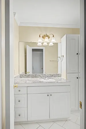 $227,900 | 1011 Murfreesboro Road, Unit L10, Franklin, TN 37064