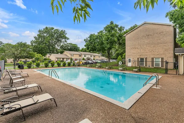 $227,900 | 1011 Murfreesboro Road, Unit L10, Franklin, TN 37064