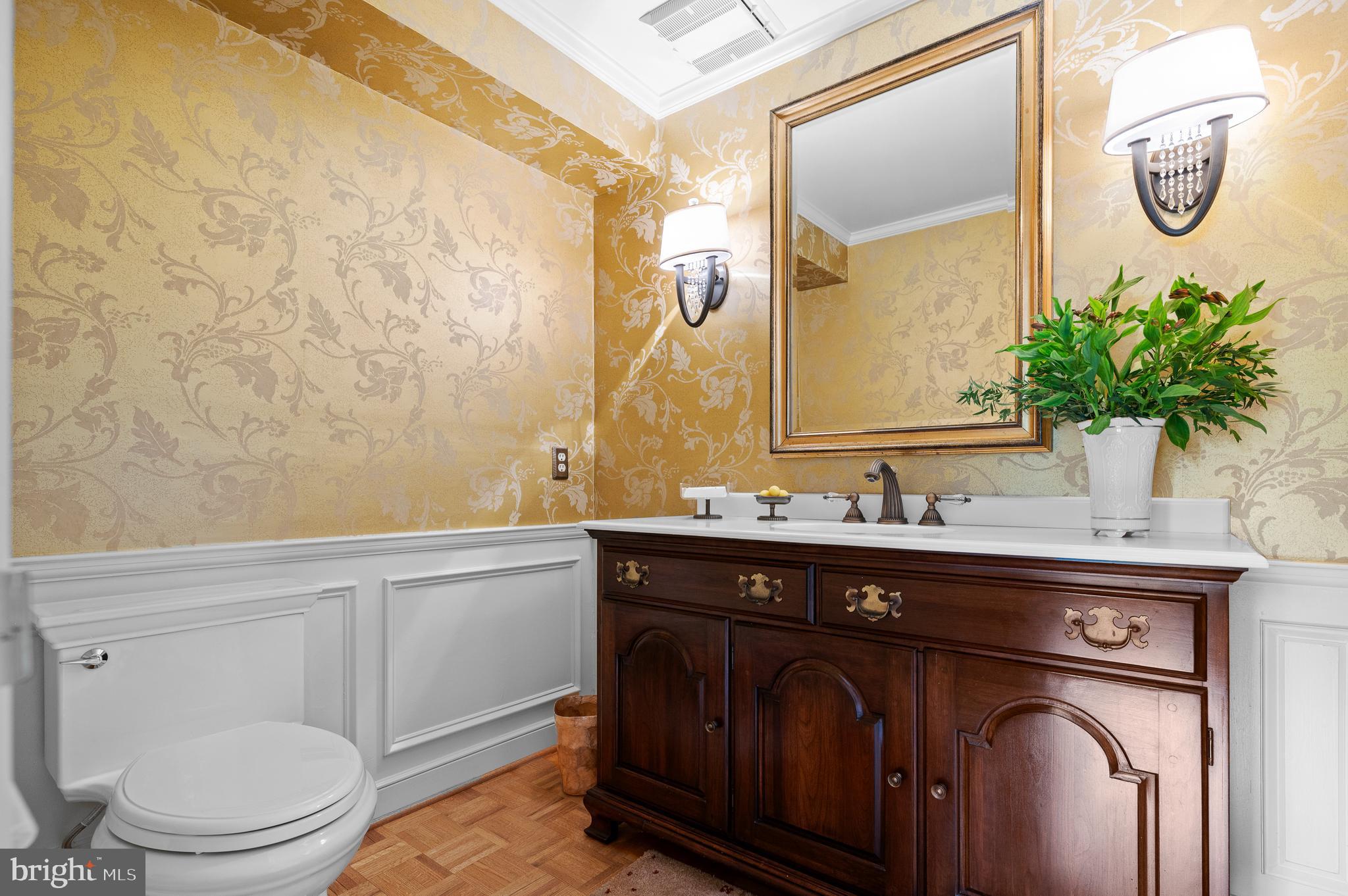 243 Walnut Road Strafford, PA 19087 - Photo 21 of 37 1st Floor Powder Room