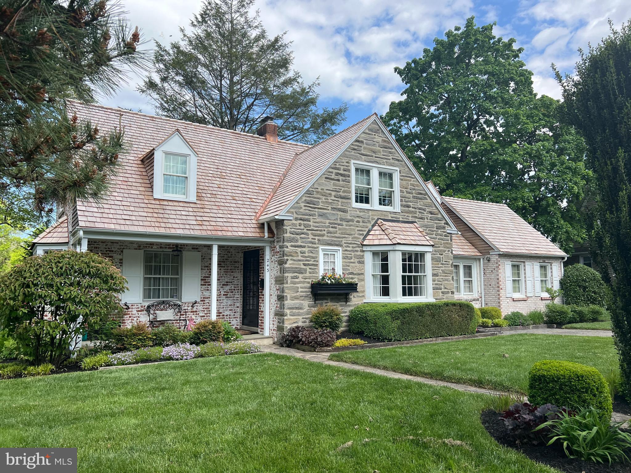 243 Walnut Road Strafford, PA 19087 - Photo 37 of 37 Welcome Home!
