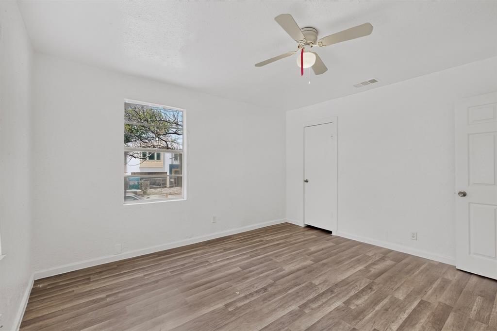 336 Bonnie View Road Dallas, TX 75203 - Photo 16 of 36 Gallery Image 16