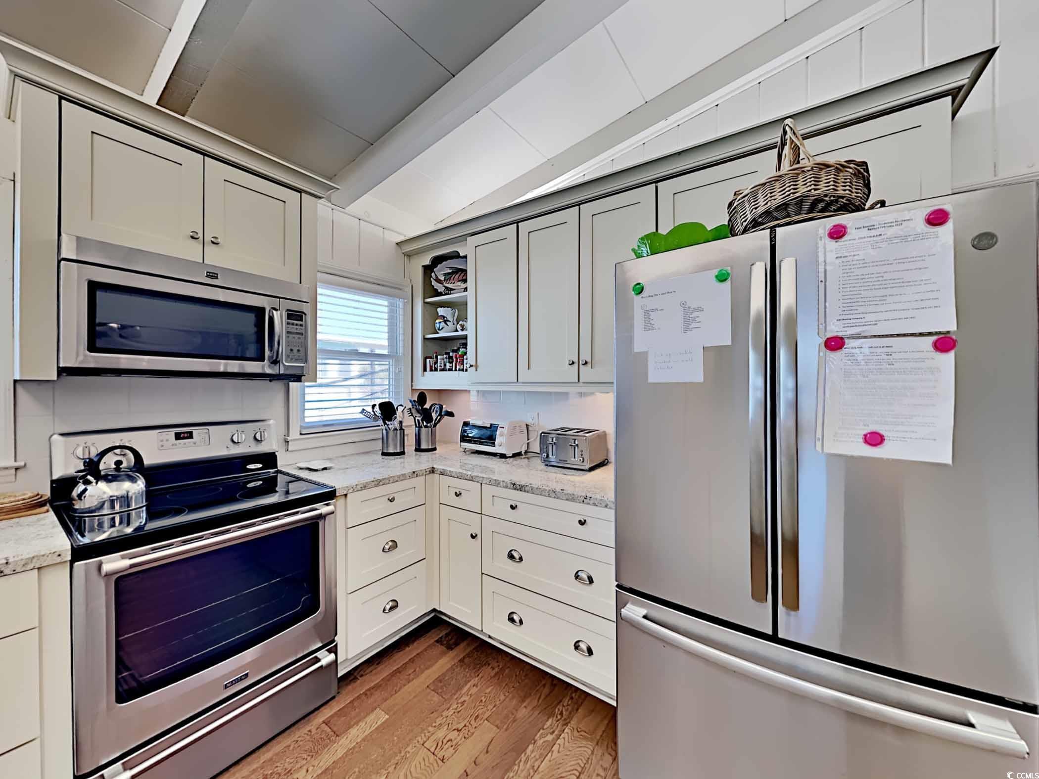 102 Seaview Loop Pawleys Island, SC 29585 - Photo 16 of 38