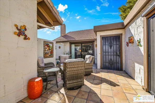 $499,000 | 2247 East Miramonte Circle, Unit C, Palm Springs, CA 92264