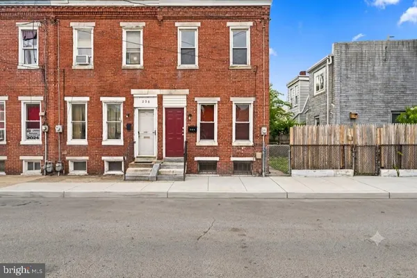 $259,900 | 204 Middlesex Street, Gloucester City, NJ 08030