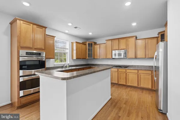 $2,900 | 21551 Port Court, Lexington Park, MD 20653