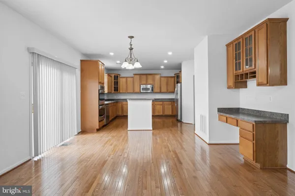 $2,900 | 21551 Port Court, Lexington Park, MD 20653