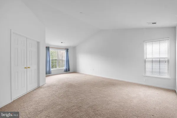 $2,900 | 21551 Port Court, Lexington Park, MD 20653