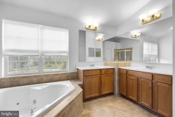 $2,900 | 21551 Port Court, Lexington Park, MD 20653