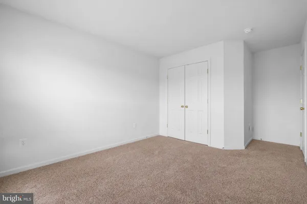 $2,900 | 21551 Port Court, Lexington Park, MD 20653