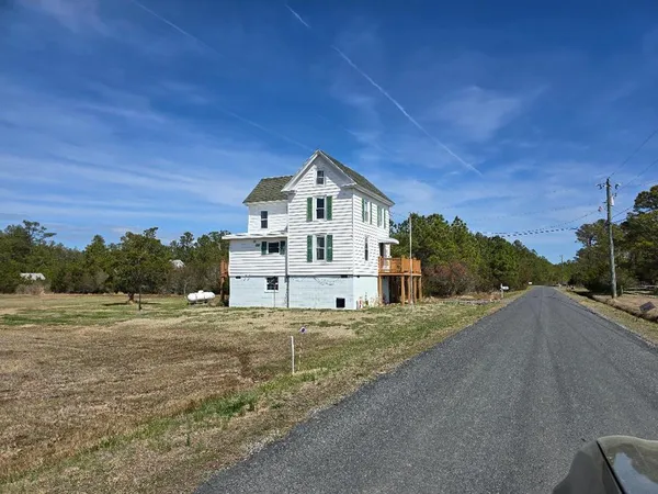 $225,000 | 29496 Killmon Lane, Hacksneck, VA 23358
