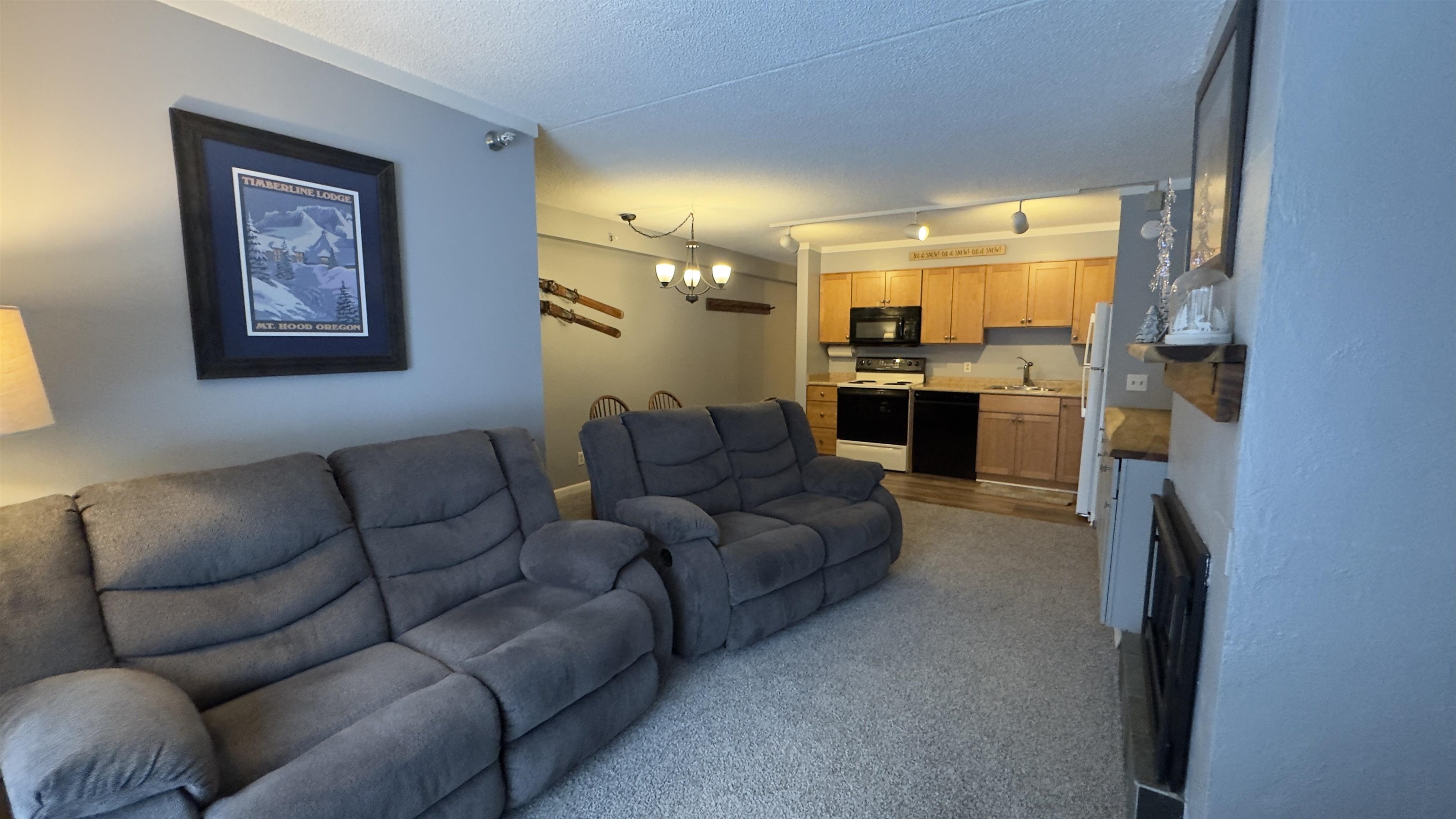 697 East Mountain Road, Unit B1 Killington, VT 05751 - Photo 9 of 24