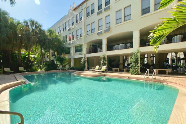 $4,150 | 235 Sunrise Avenue, Unit 2217, Palm Beach, FL 33480