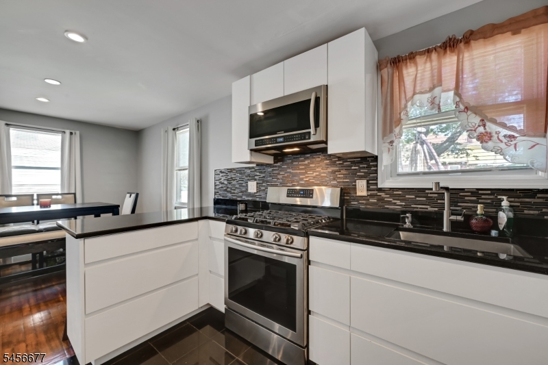 464 Simons Avenue Hackensack, NJ 07601 - Photo 9 of 17 Gallery Image 9