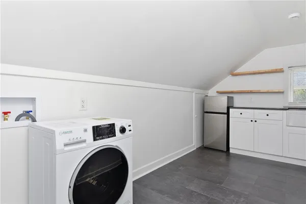 $439,900 | 376 Norwood Avenue, Warwick, RI 02888