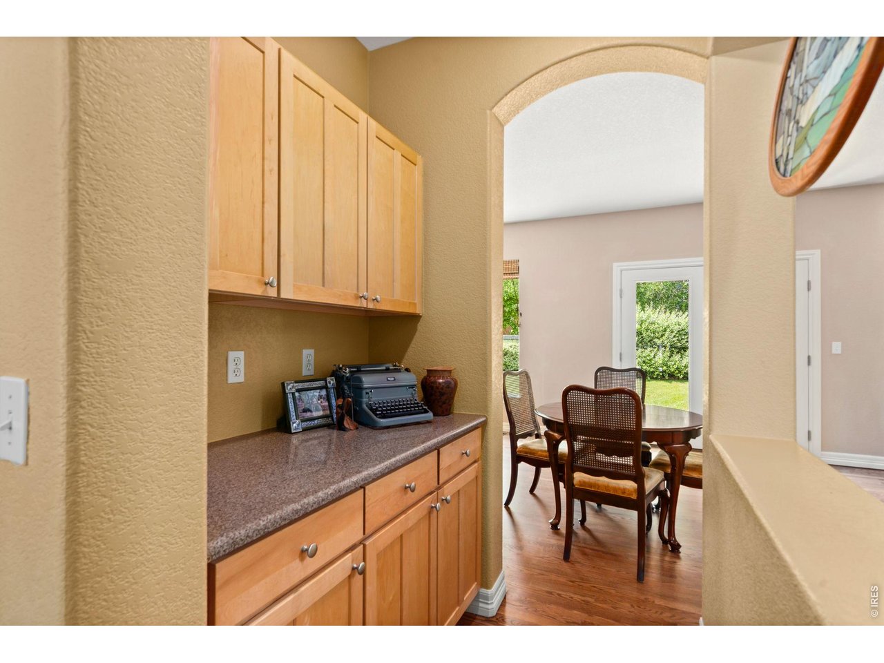 639 Americana Road Longmont, CO 80504 - Photo 16 of 50 Butler pantry