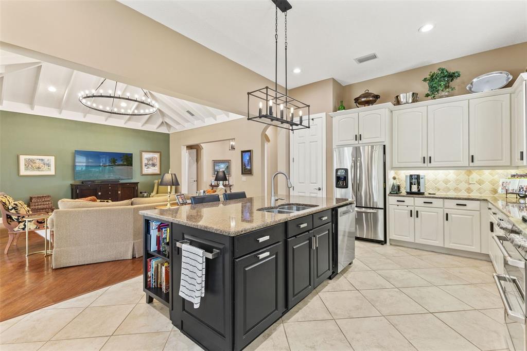 4978 Southern Valley Loop Brooksville, FL 34601 - Photo 13 of 78