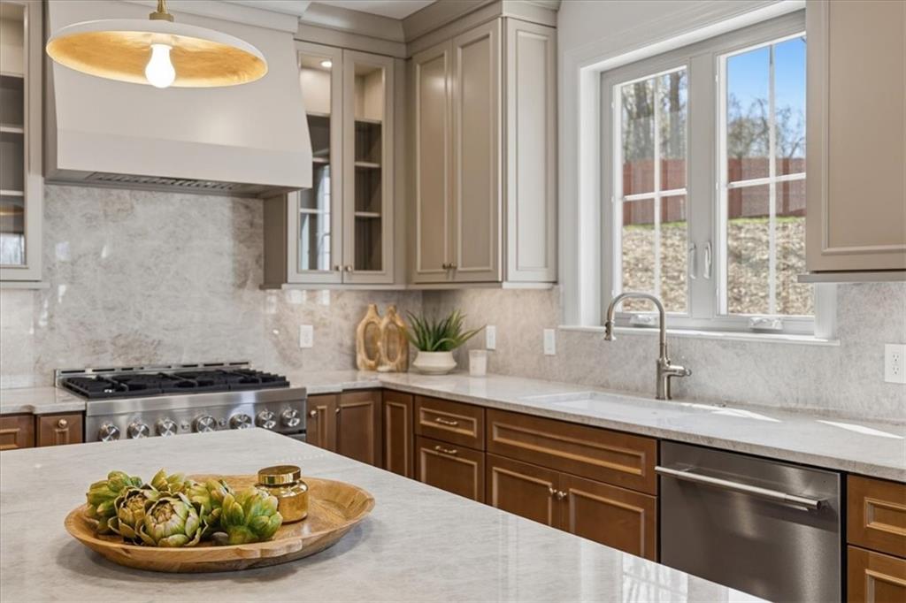 101 Shadow Rdg Drive Butler, PA 16002 - Photo 15 of 50