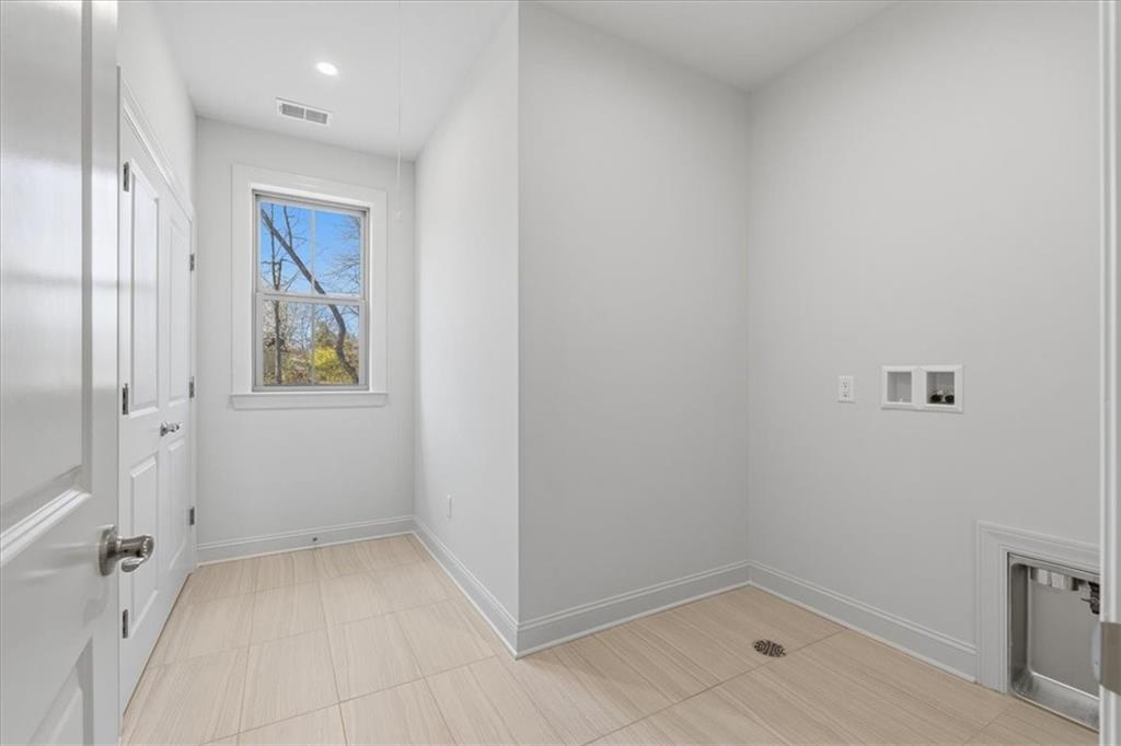 101 Shadow Rdg Drive Butler, PA 16002 - Photo 36 of 50 Convenient second floor laundry room