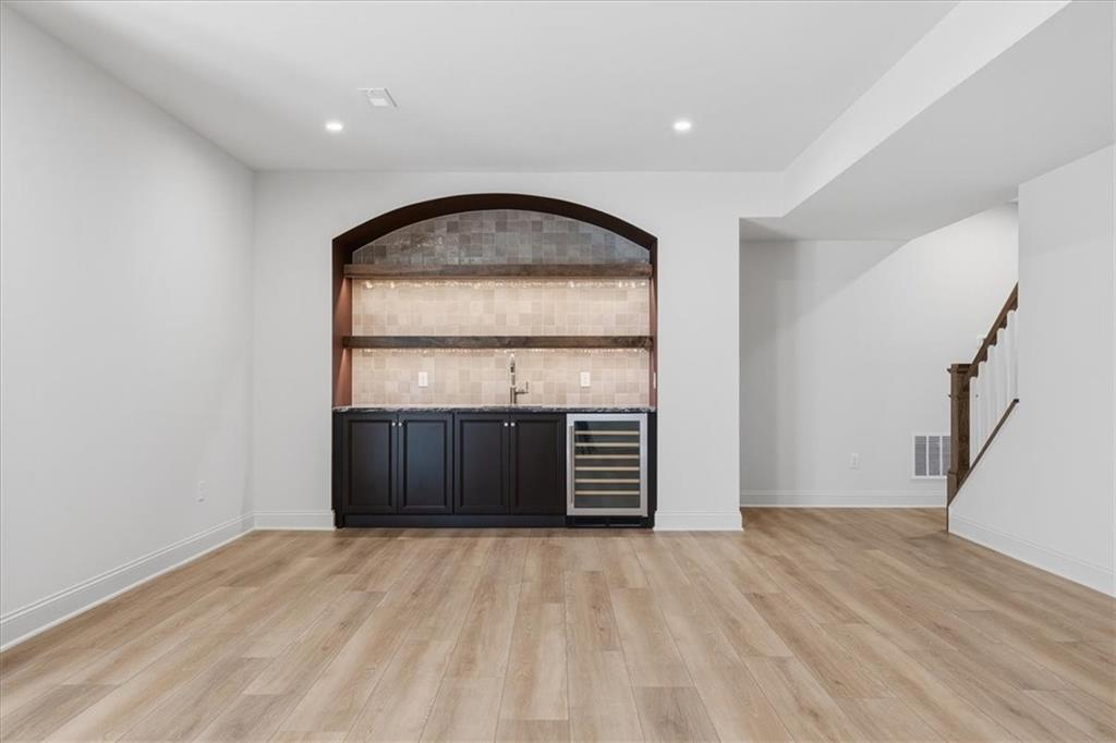 101 Shadow Rdg Drive Butler, PA 16002 - Photo 45 of 50 Custom wet bar