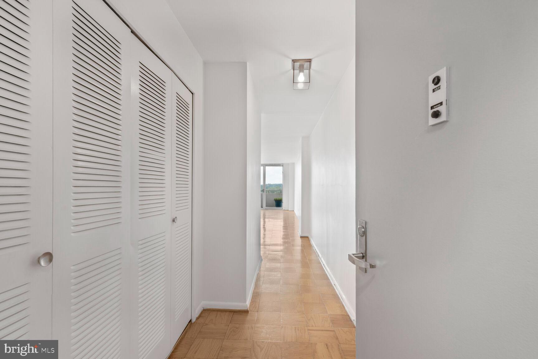 5101 River Road, Unit 1511 Bethesda, MD 20816 - Photo 2 of 21