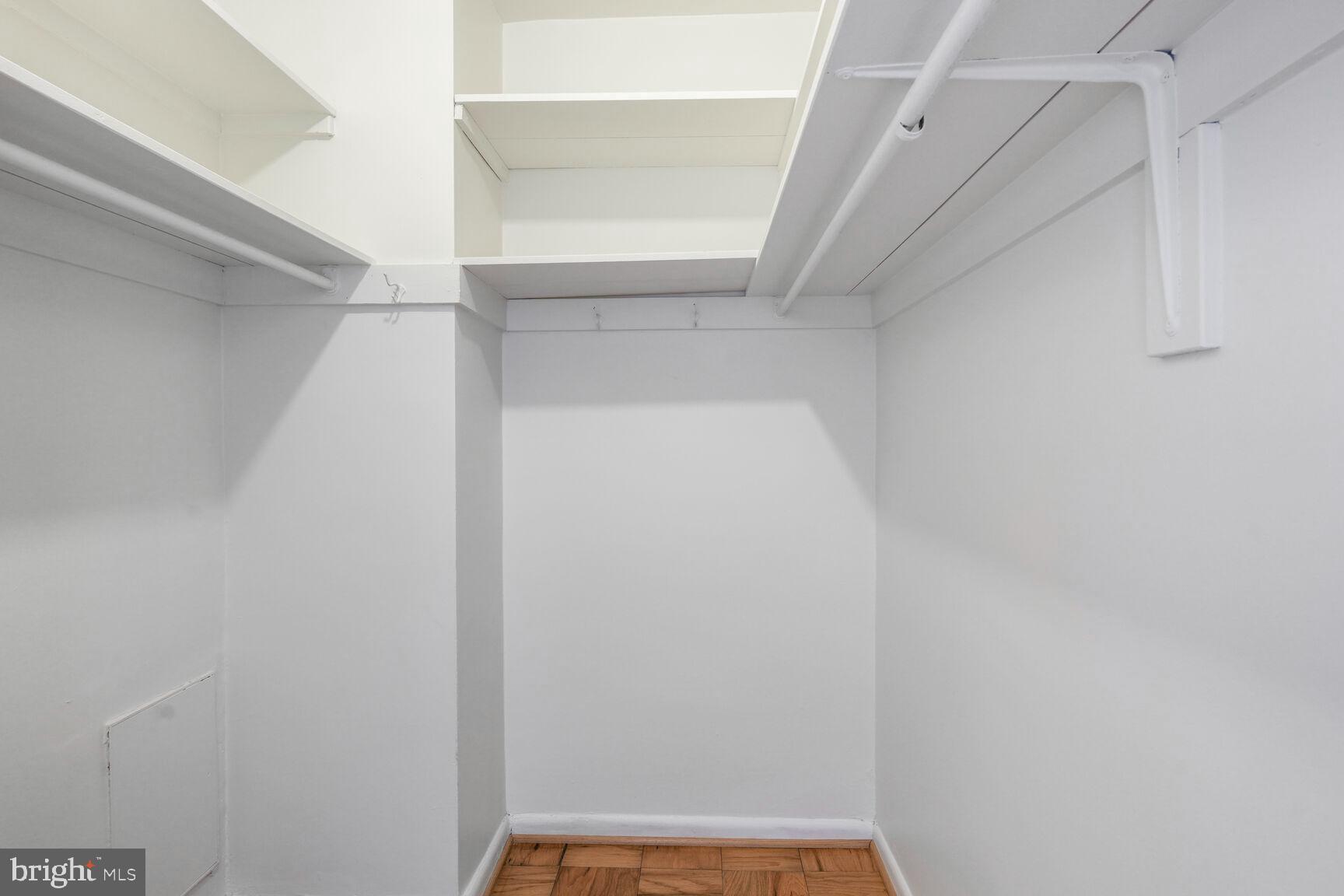 5101 River Road, Unit 1511 Bethesda, MD 20816 - Photo 8 of 21