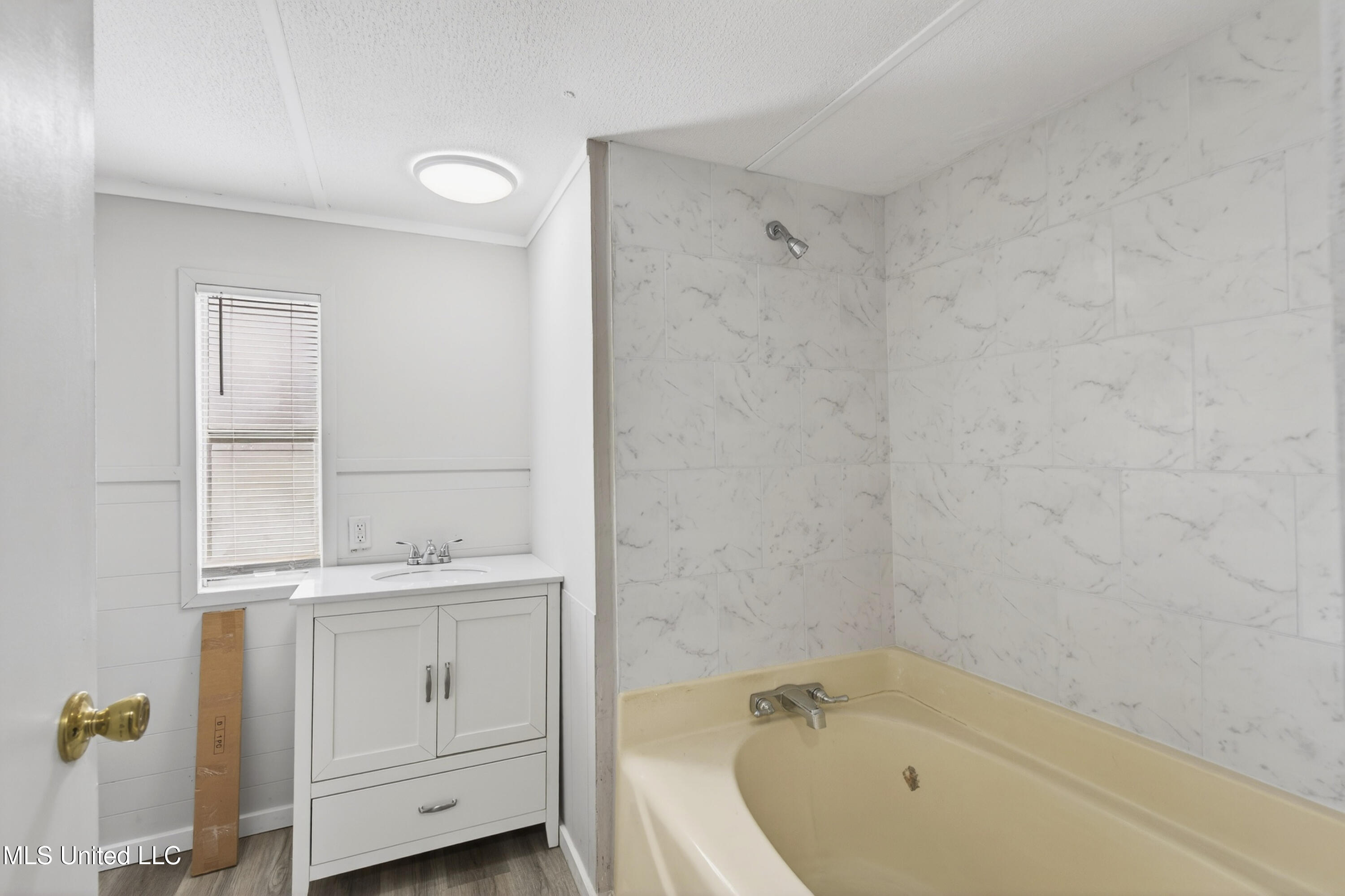 11213 Dobson Road, Unit 12 Gulfport, MS 39503 - Photo 14 of 15 11213DobsonRd-15