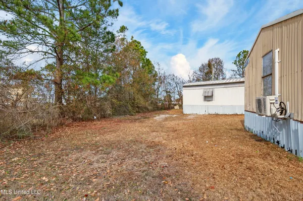 $1,175 | 11213 Dobson Road, Unit 12, Gulfport, MS 39503