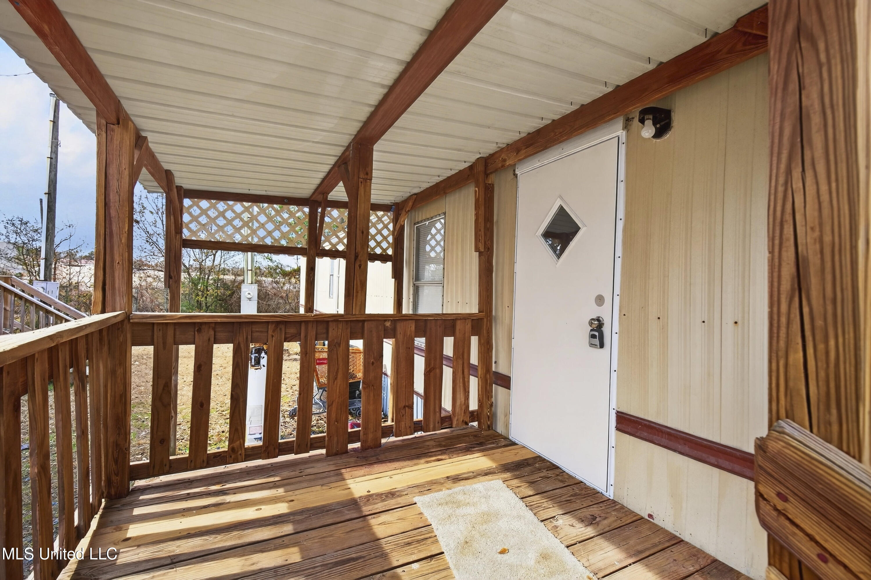 11213 Dobson Road, Unit 12 Gulfport, MS 39503 - Photo 4 of 15 11213DobsonRd-4